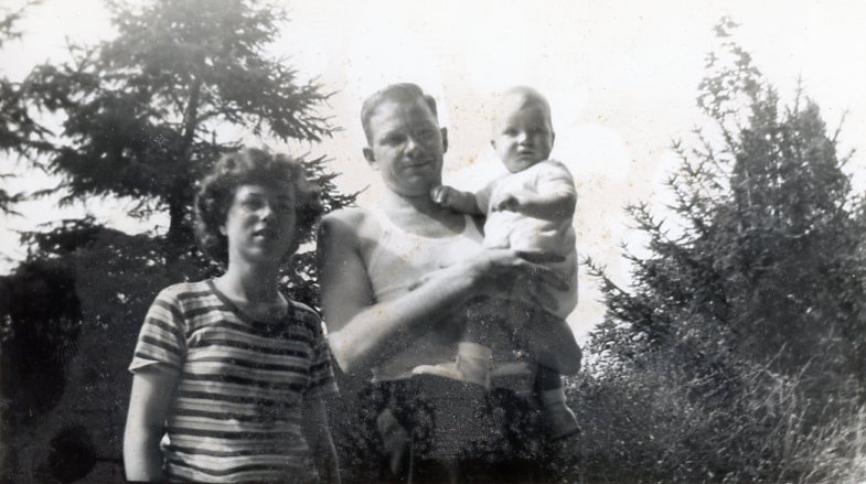 Gladys, John and David Nyce